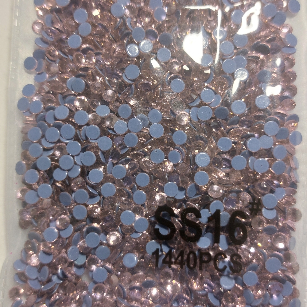 Rose-Gold HotFix Rhinestones - Picture 2 of 3